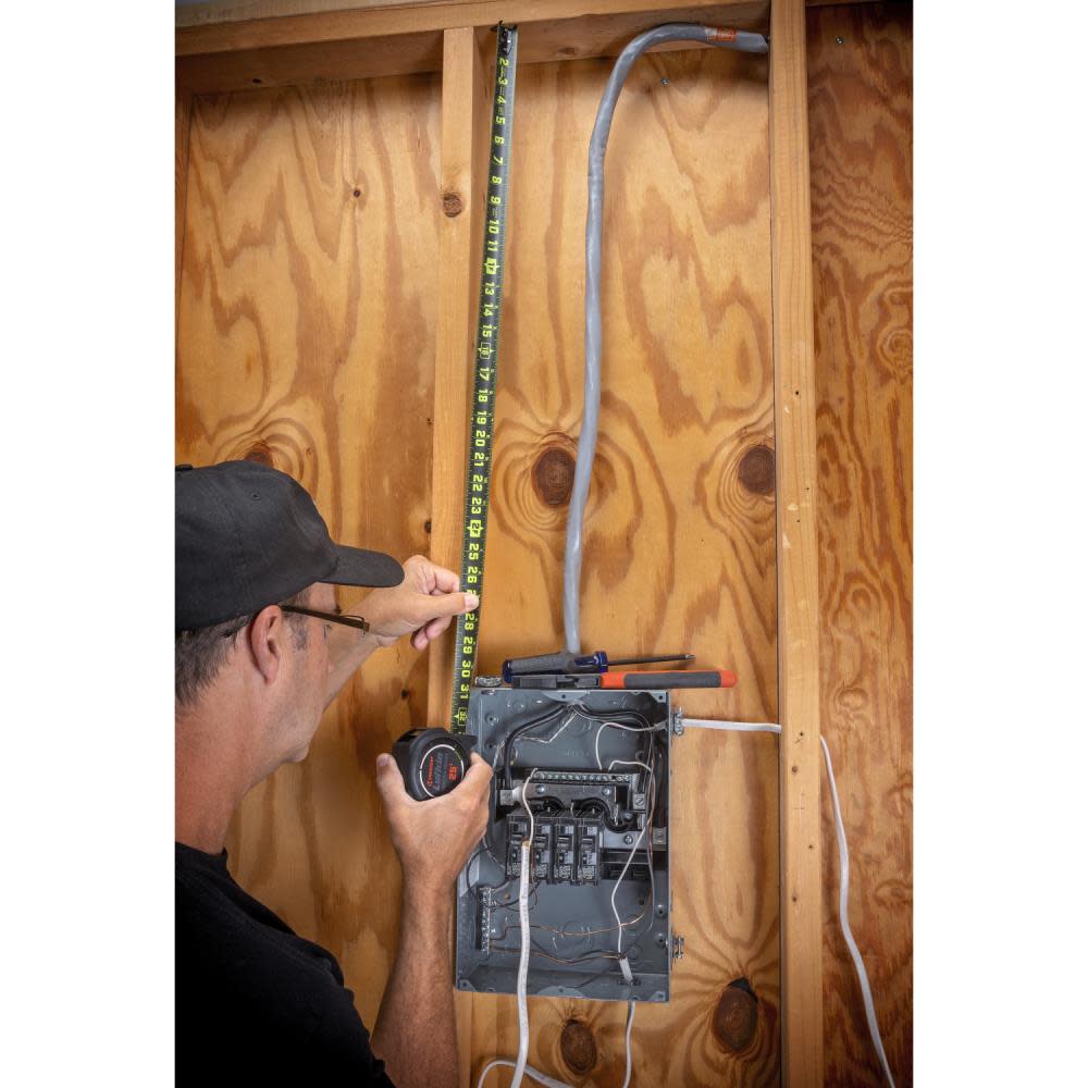 Crescent Lufkin Tape Measure 1 3/16 x 25′ - Ascmtools