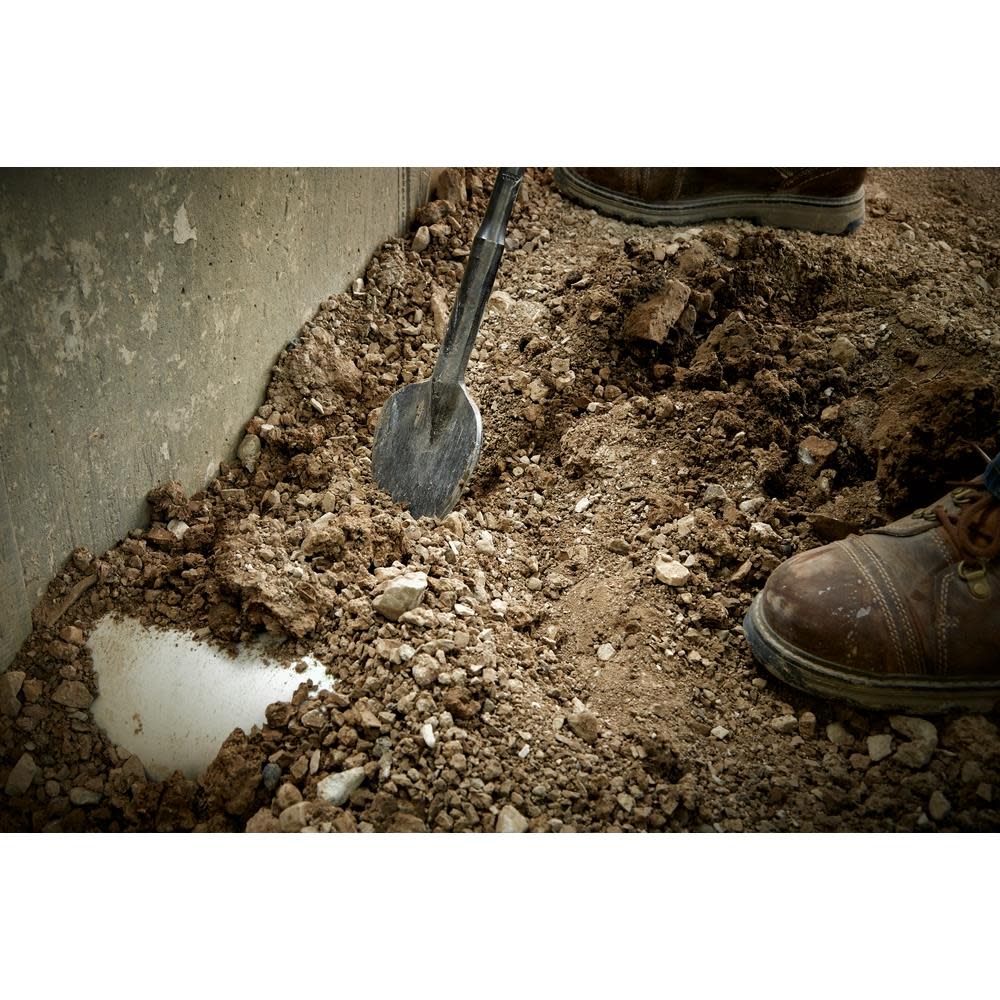 Milwaukee SDS-Max 4-1/4 in. x 16 in. Clay Spade - Ascmtools