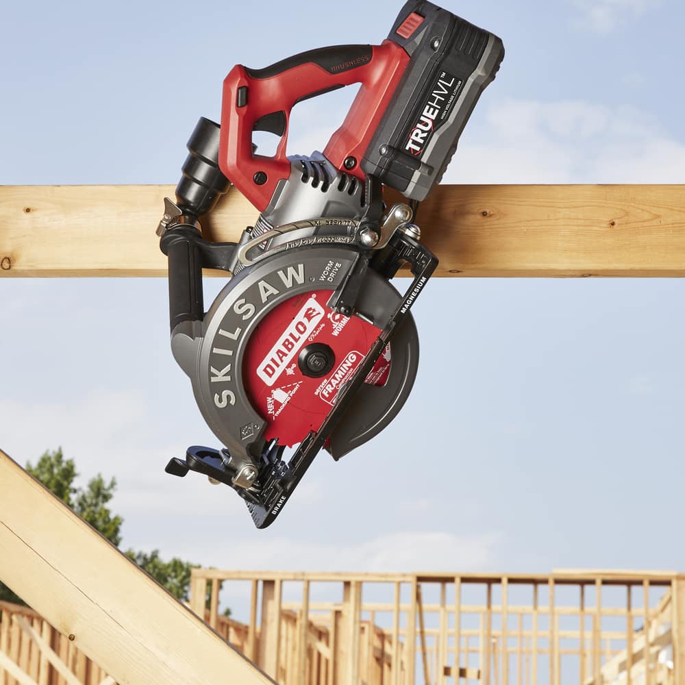 Skilsaw 7 1/4″ TRUEHVL Worm Drive Saw Kit Diablo Blade - Ascmtools