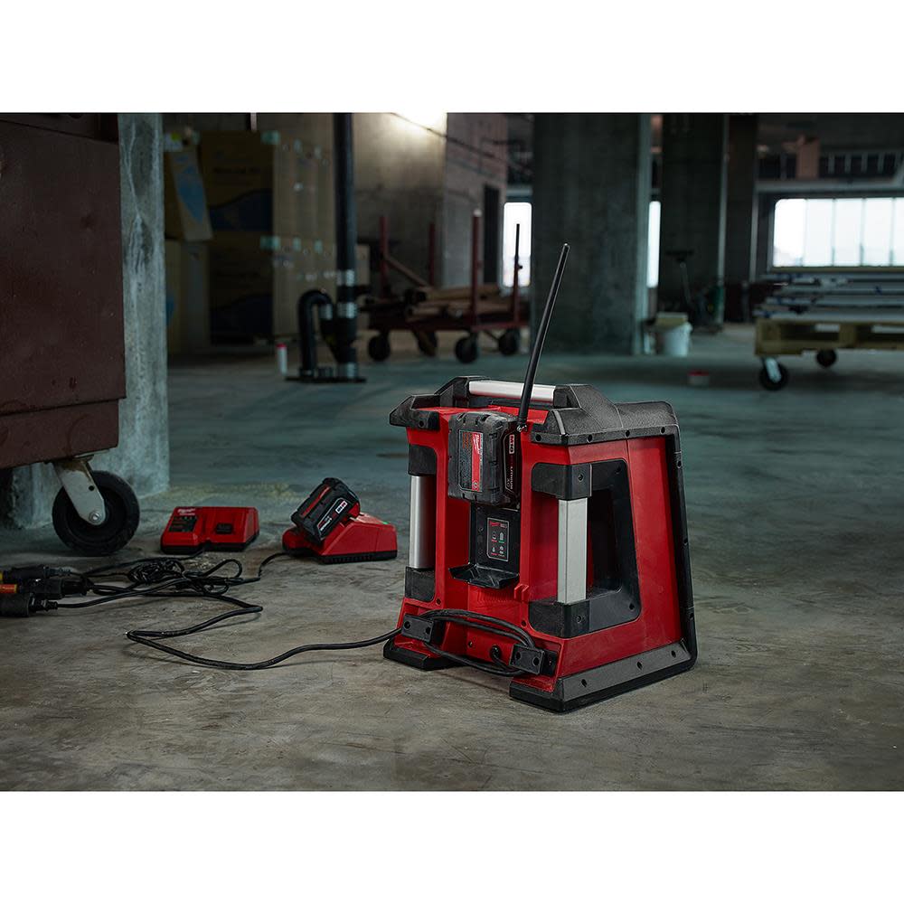 Milwaukee M18 Jobsite Fan & Bluetooth Radio/Charger Bare Tool Bundle - Ascmtools