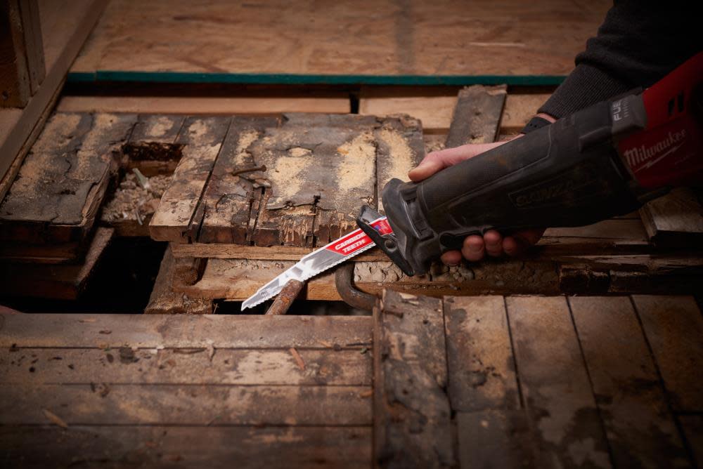 Milwaukee 9″5 TPI The AX(TM) with Carbide Teeth SAWZALL(R) Blade 25PK - Ascmtools