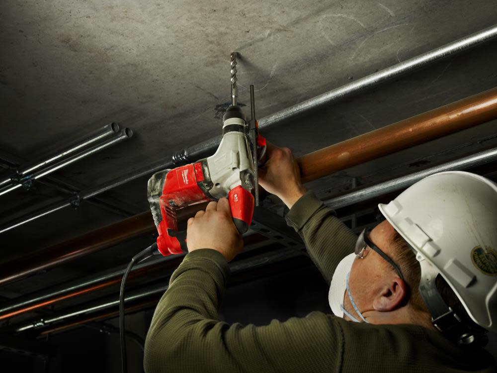 Milwaukee 5.5 AMP 5/8″ Keyed Chuck SDS Plus Rotary Hammer - Ascmtools