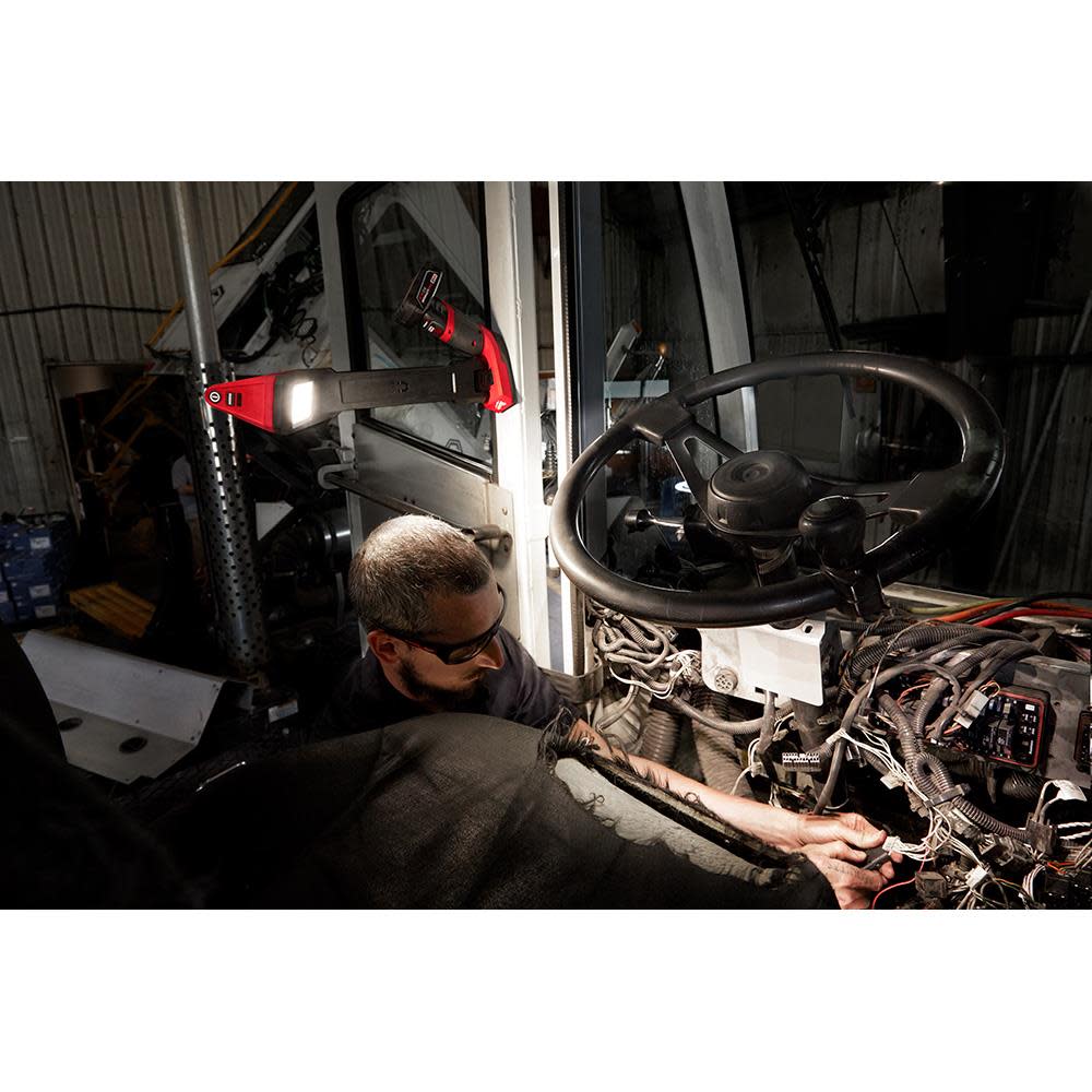 Milwaukee M12 Underbody Light - Ascmtools
