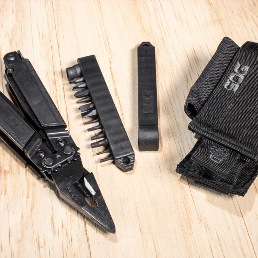 SOG PowerAccess Assist Multi Tool Black - Ascmtools
