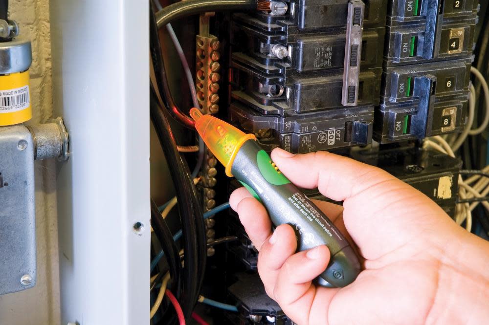 Greenlee Analog Voltage Detector - Ascmtools