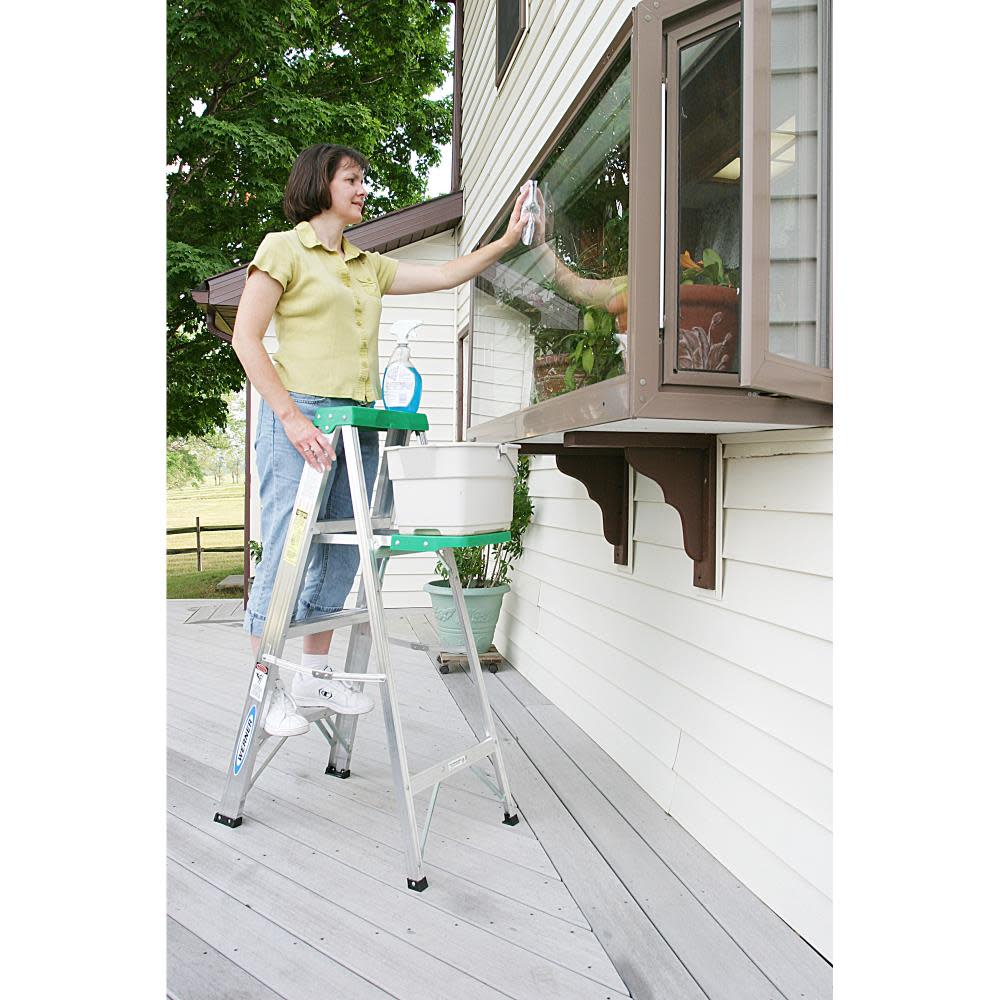 Werner 4 Ft Aluminum Type II Step Ladder - Ascmtools