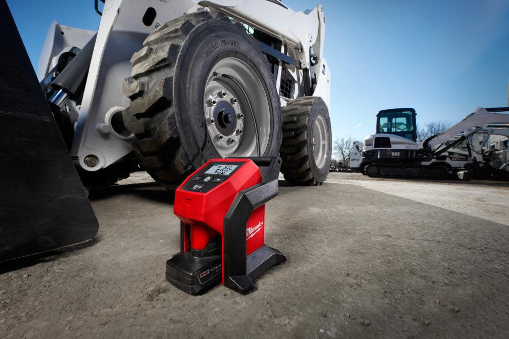 Milwaukee M12 Compact Inflator Kit - Ascmtools
