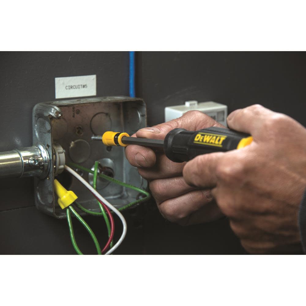 DEWALT MAXFIT 8 pc. Screwdriver Set - Ascmtools