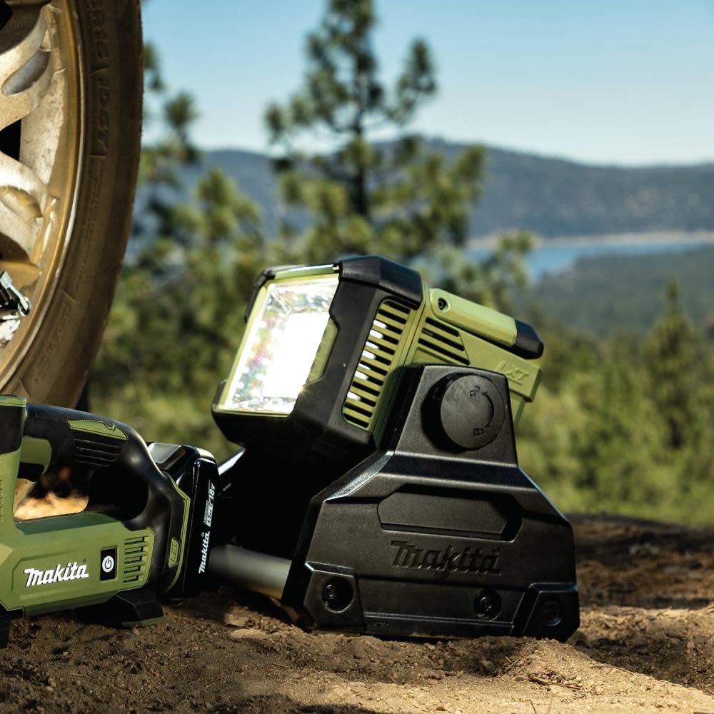 Makita Outdoor Adventure 18V LXT Cordless Corded LED Area Light - Ascmtools