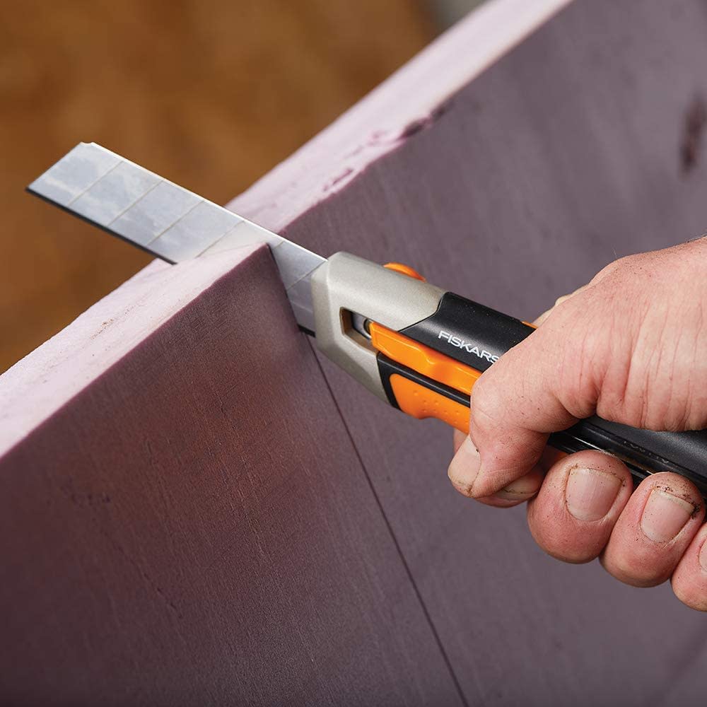 Fiskars Pro Utility Knife 25 mm Retractable Snap Off - Ascmtools