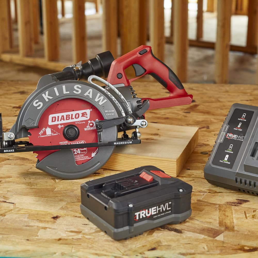 Skilsaw 7 1/4″ TRUEHVL Worm Drive Saw Kit Diablo Blade - Ascmtools