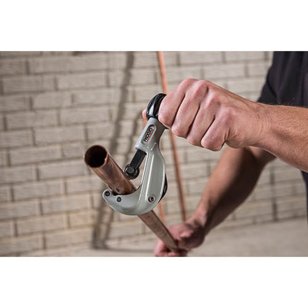 Ridgid 150-LS Constant Swing Cutter with Heavy-Duty Wheel - Ascmtools