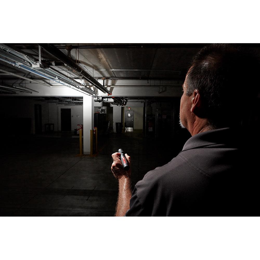 Milwaukee USB Rechargeable Twist Focus Flashlight Kit Bundle - Ascmtools