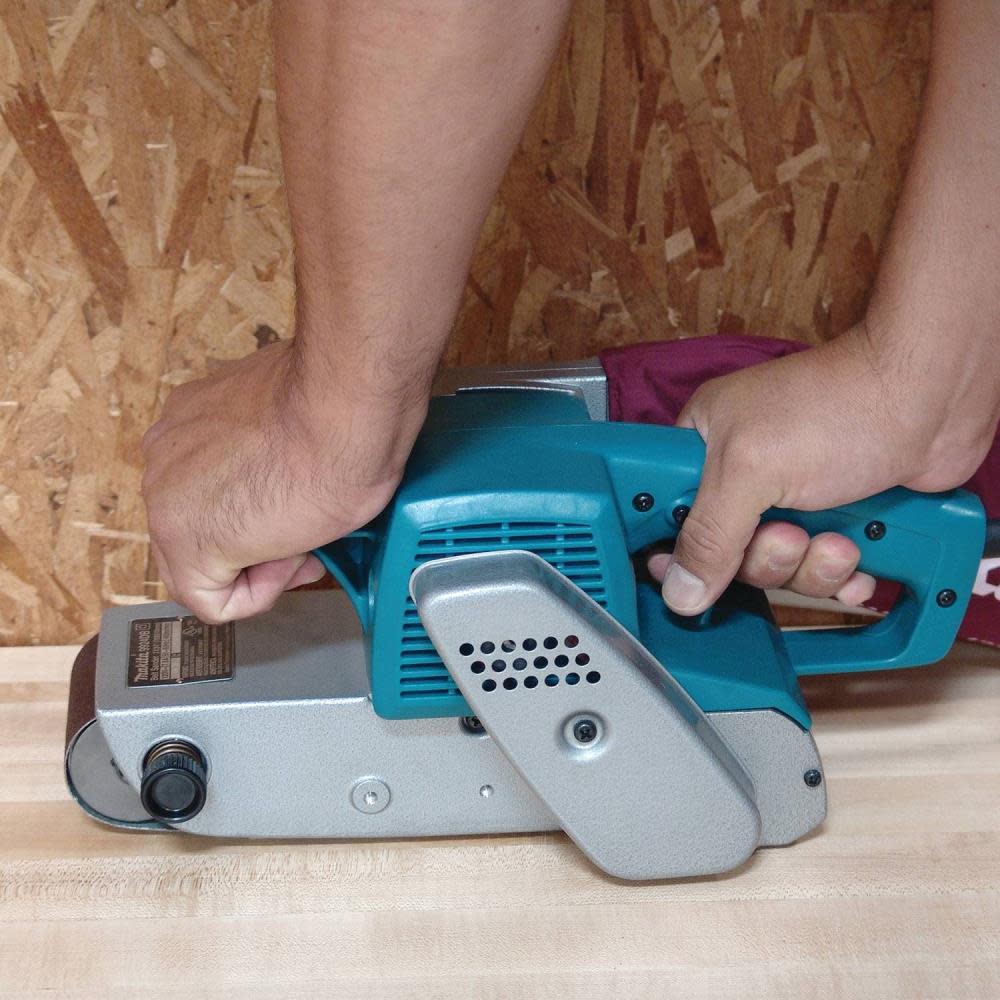 Makita Belt Sander (3 In. x 24 In.) - Ascmtools