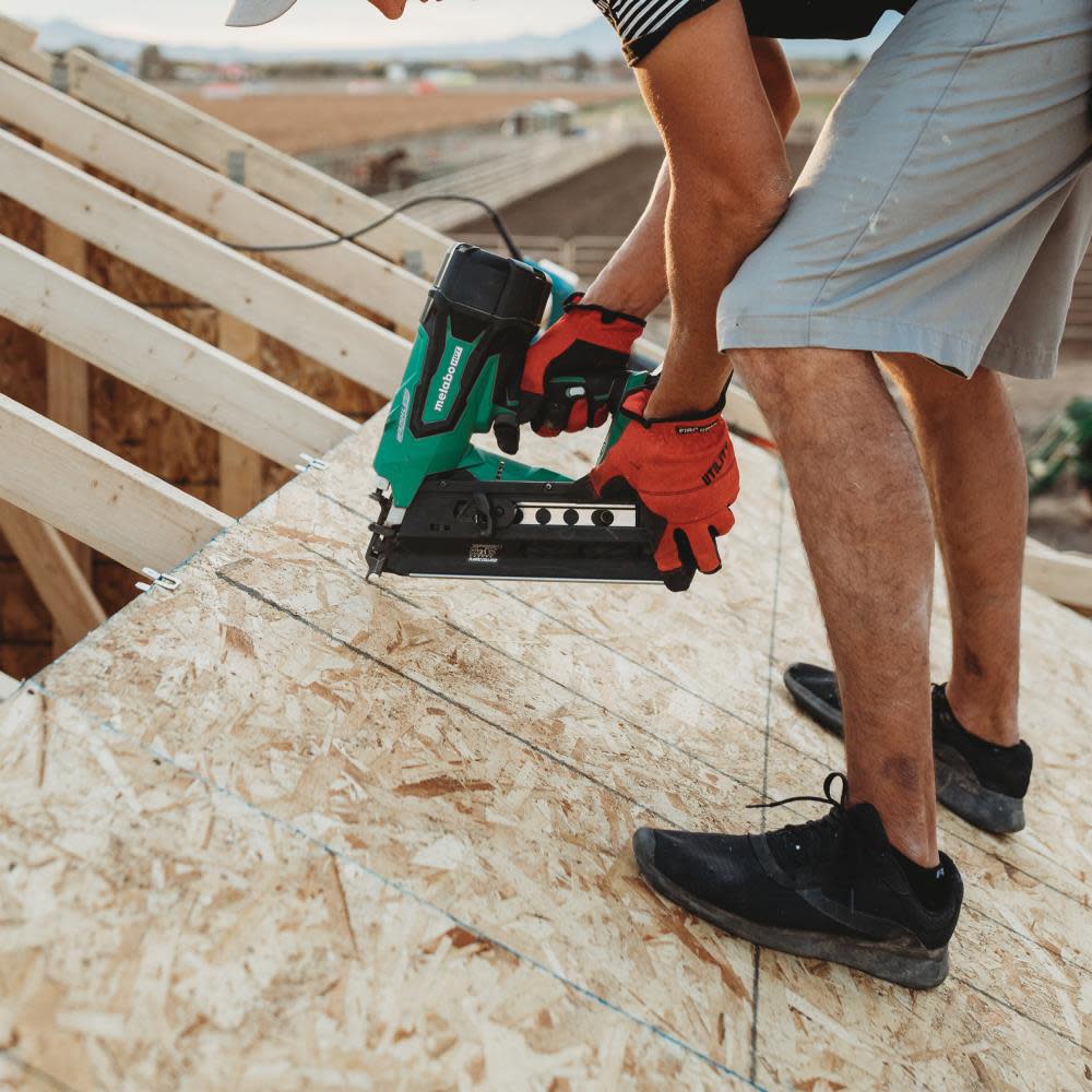 Metabo HPT 3-1/2″ 18V Cordless Plastic Strip Framing Nailer (Tool Body Only) - Ascmtools