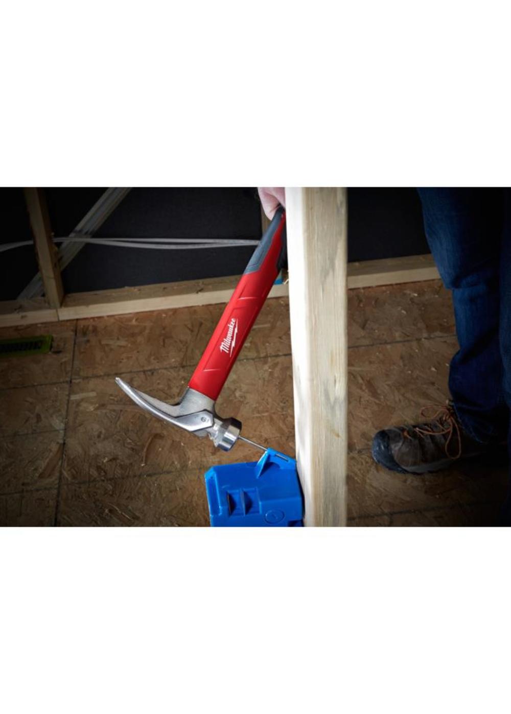 Milwaukee 19 oz Smooth Face Poly/Fiberglass Handle Hammer - Ascmtools