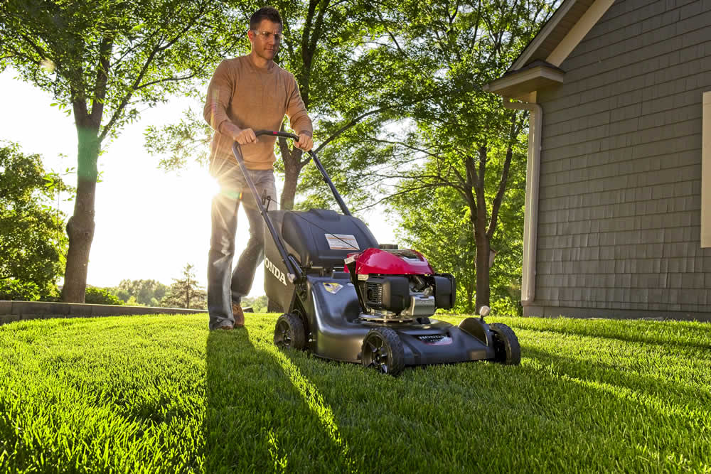 Honda 21 In. Steel Deck 3-in-1 Push Lawn Mower with GCV170 Engine and Auto Choke - Ascmtools
