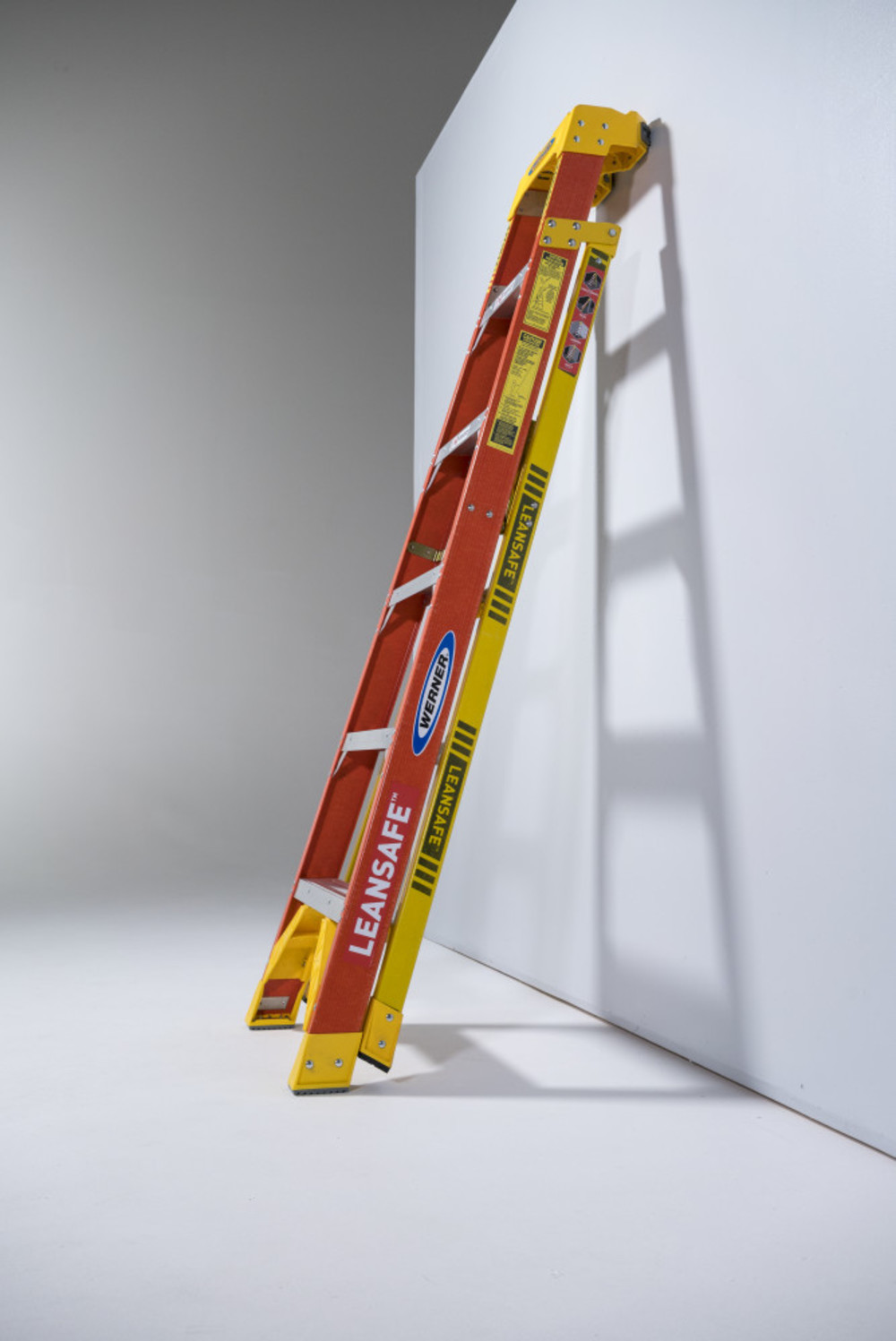 Werner 10Ft LEANSAFE Type IA Fiberglass Leaning Ladder - Ascmtools