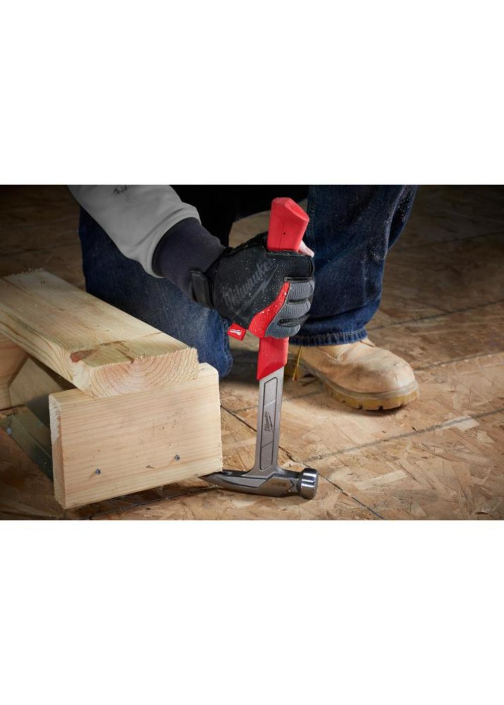 Milwaukee 22 oz Milled Face Framing Hammer - Ascmtools
