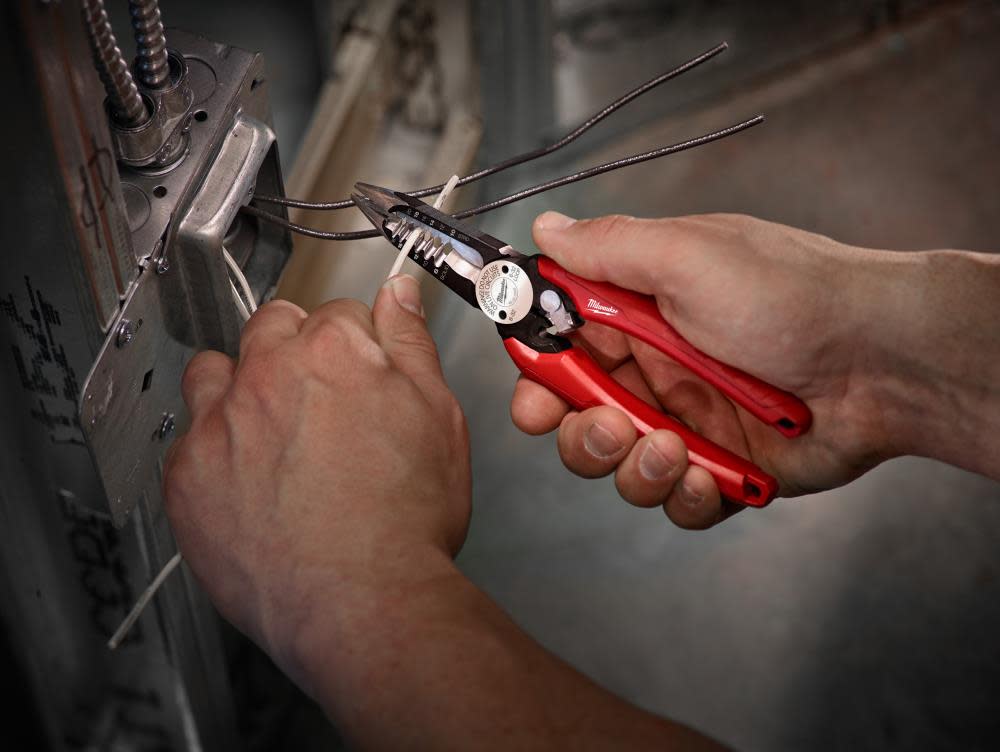 Milwaukee Electricians Combination Wire Pliers - Ascmtools