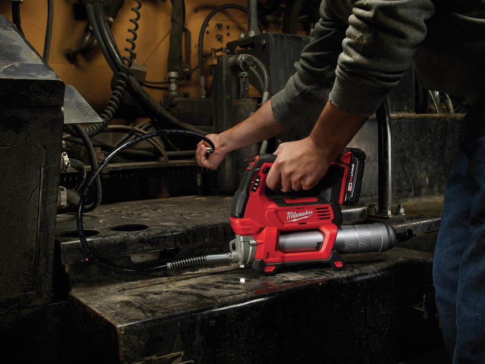 Milwaukee M18 FUEL HTIW with Grease Gun Kit - Ascmtools