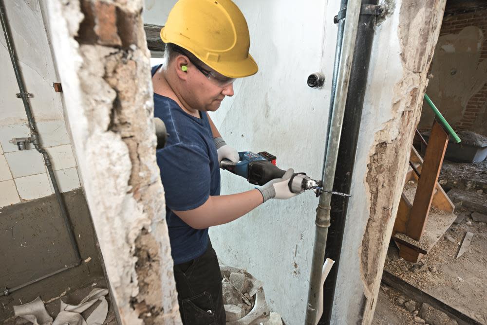 Bosch 18V EC 1-1/4 In.-Stroke Multi-Grip Reciprocating Saw Bare Tool - Ascmtools