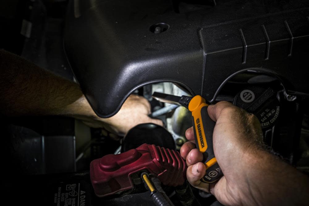 GEARWRENCH Flex-Head Work Light 8″ Ultra Thin 150 Lumens - Ascmtools