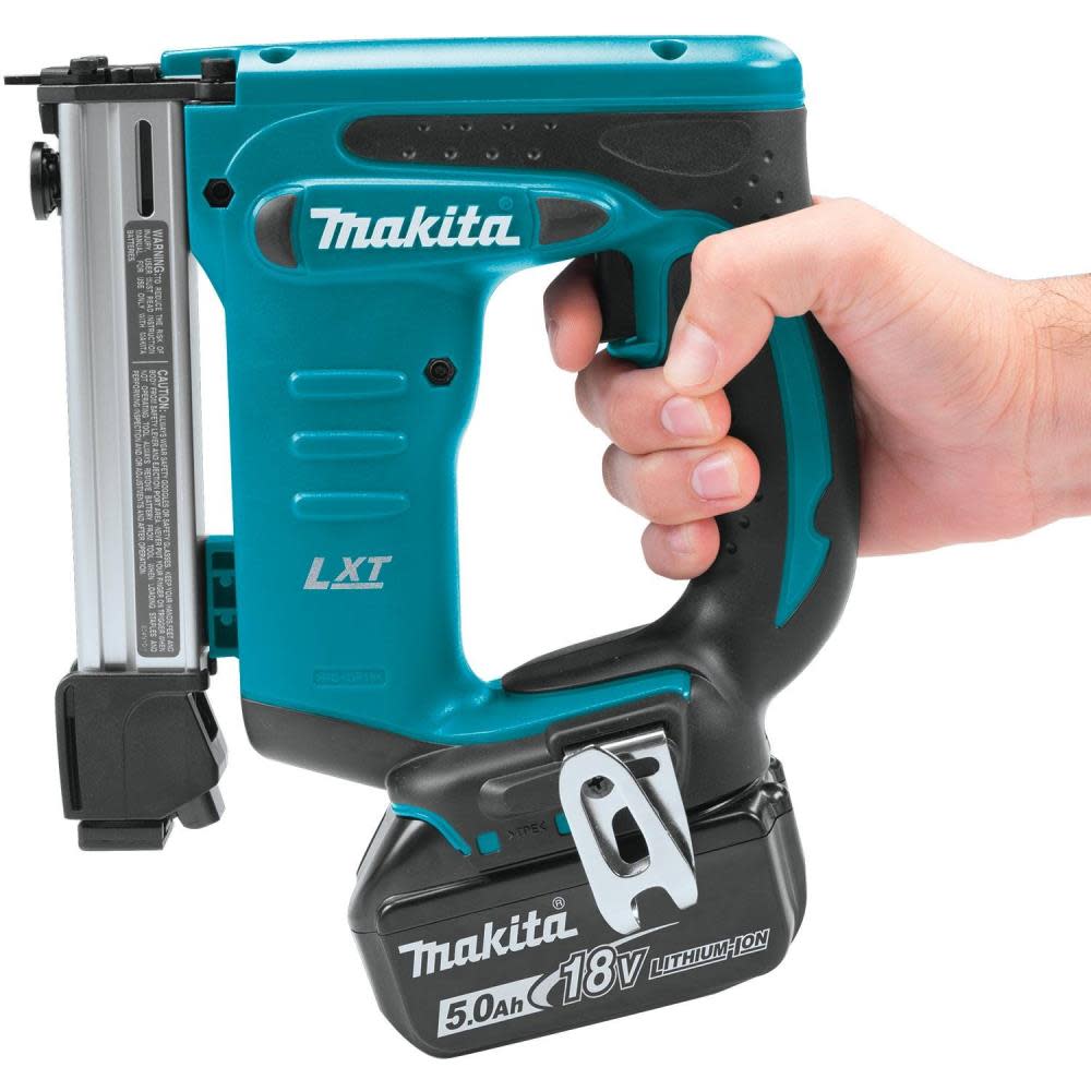 Makita 18 Volt Lithium-Ion Brushless 3/8 in. Crown Stapler Kit 5.0 Ah - Ascmtools