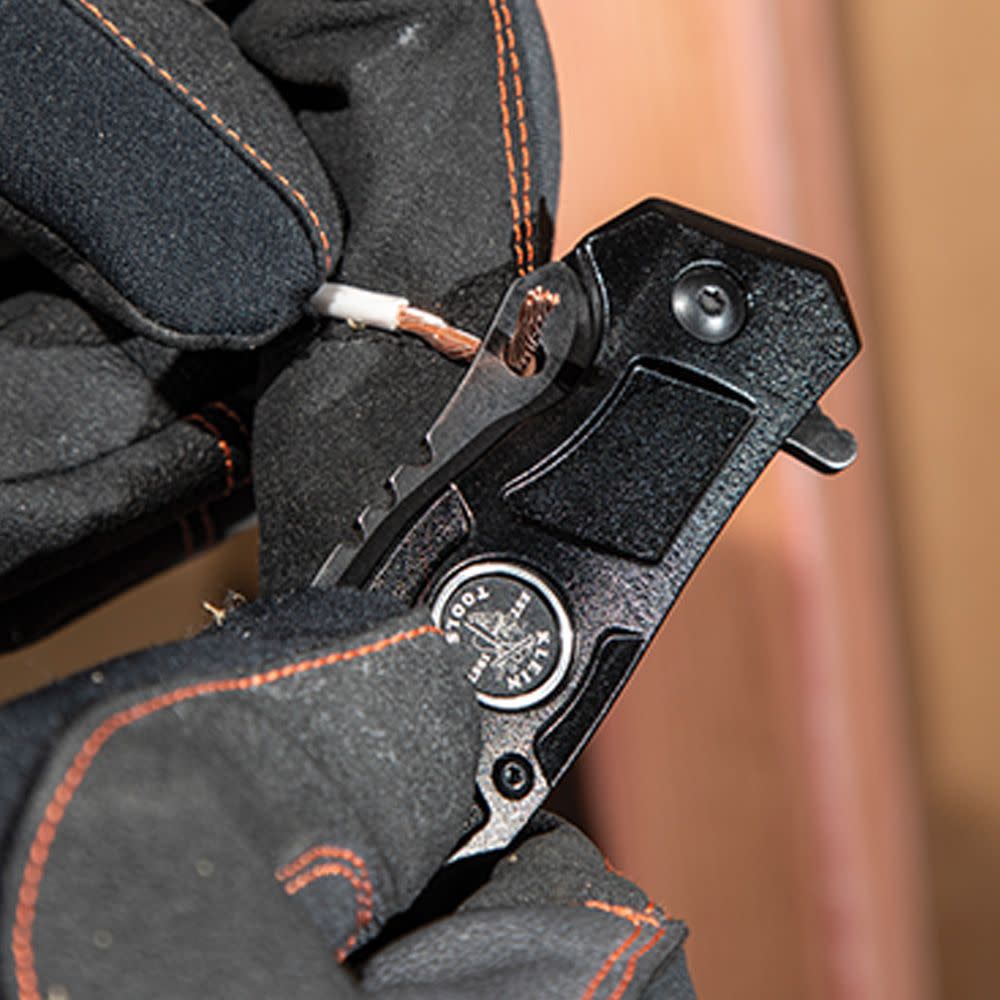 Klein Tools Electrician’s Pocket Knife - Ascmtools