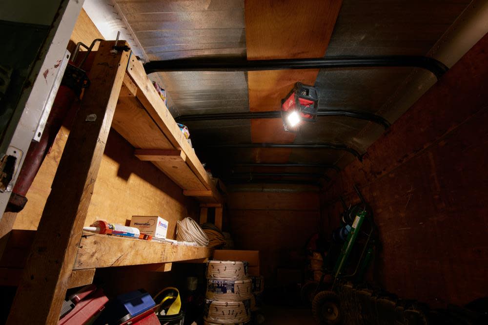 Milwaukee M18 Rover LED Dual Power Flood Light - Ascmtools