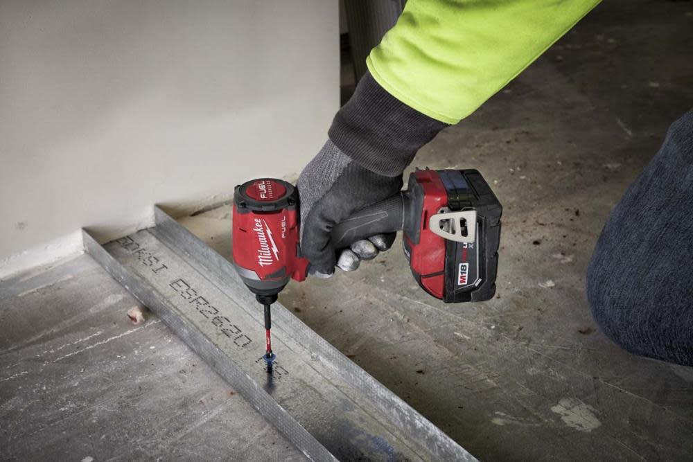 Milwaukee M18 FUEL 2-Tool Hammer Drill/Impact Driver Combo Kit - Ascmtools