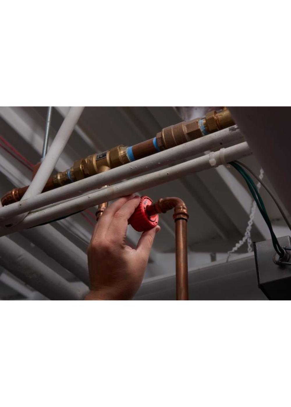 Milwaukee 1/2 in. Close Quarters Tubing Cutter - Ascmtools