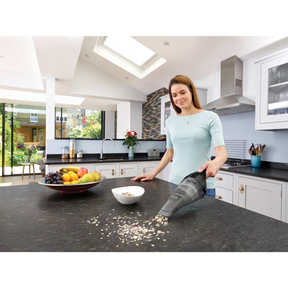 Black and Decker DUSTBUSTER Hand Vacuum - Ascmtools