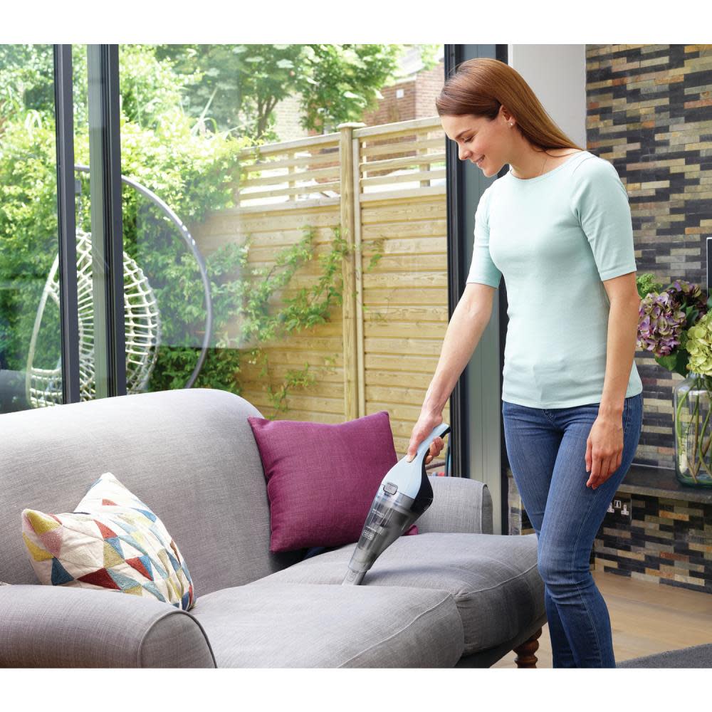 Black and Decker Quick Clean 7.2V Cordless Handheld Vacuum - Ascmtools