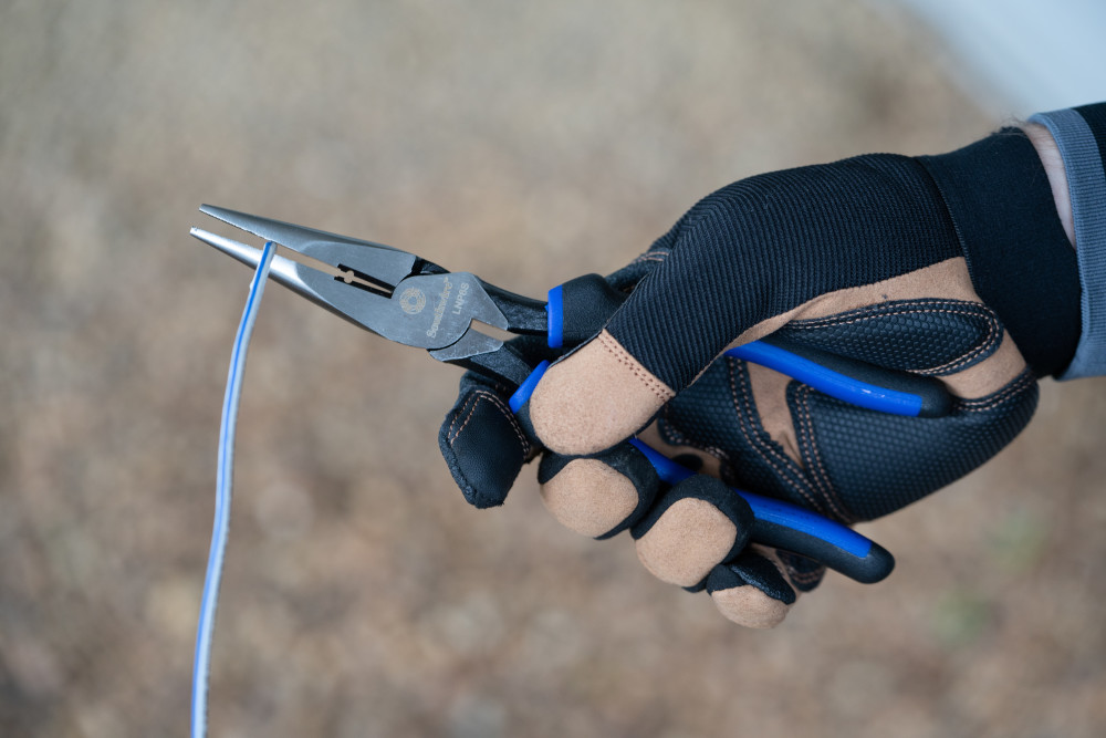 Southwire Long Nose Pliers 8″ - Ascmtools