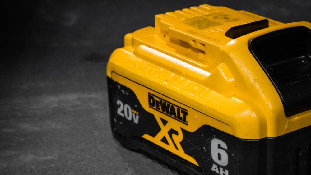 DEWALT 20V MAX Premium XR 6.0 Ah Lithium Ion Battery 2 pack - Ascmtools