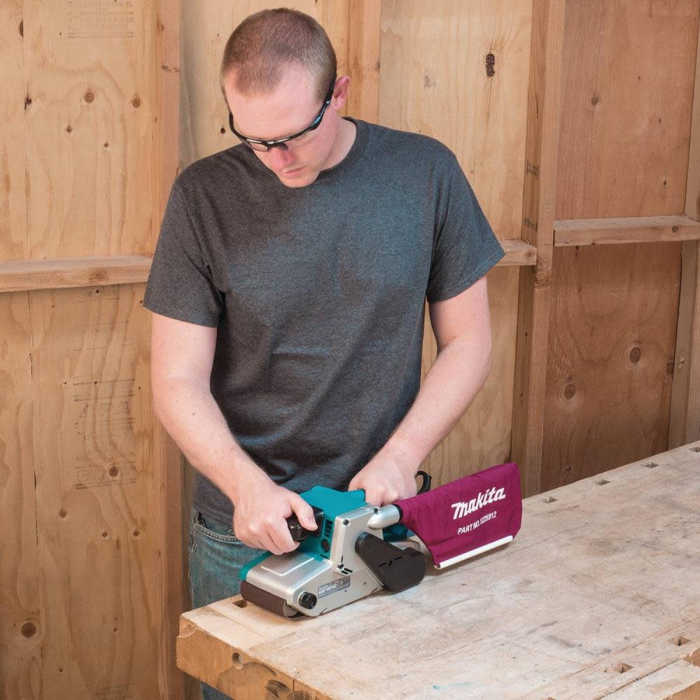 Makita 4″x24″ Variable Speed Belt Sander - Ascmtools