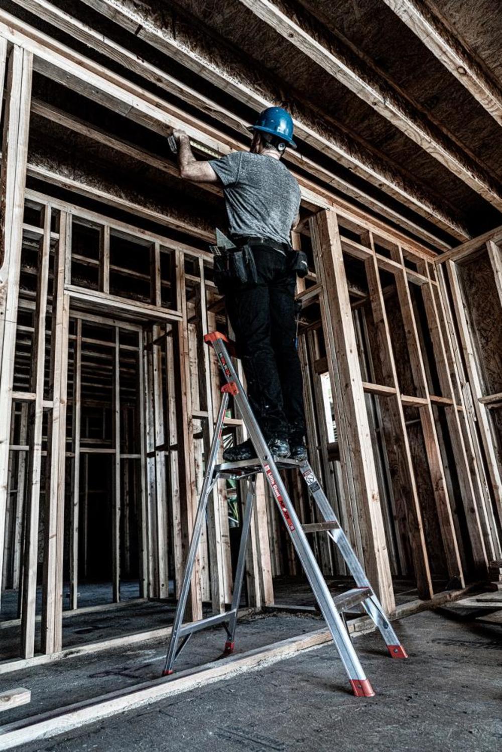 Little Giant Safety Flip-N-Lite M5 Aluminum Type-1A Step Ladder - Ascmtools