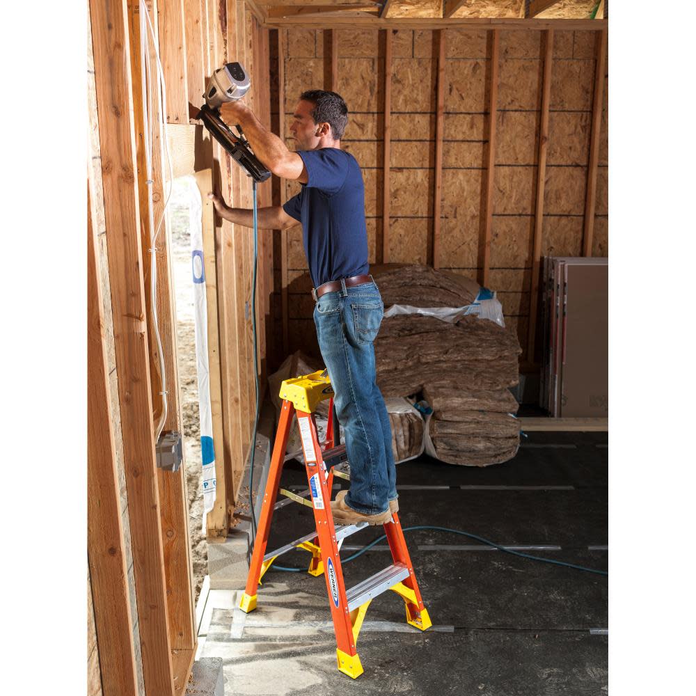 Werner 4ft Type IA Fiberglass Step Ladder 6204 - Ascmtools