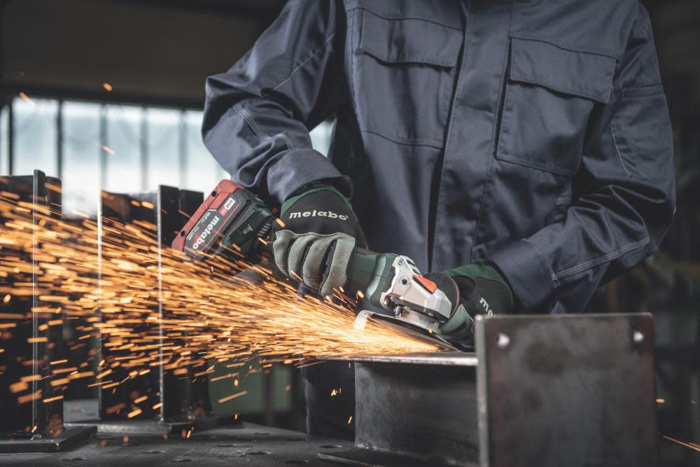 Metabo WPB 18 LT BL 11-125 Quick 5.5Kit 4 1/2 / 5 Braking Angle Grinder Kit - Ascmtools