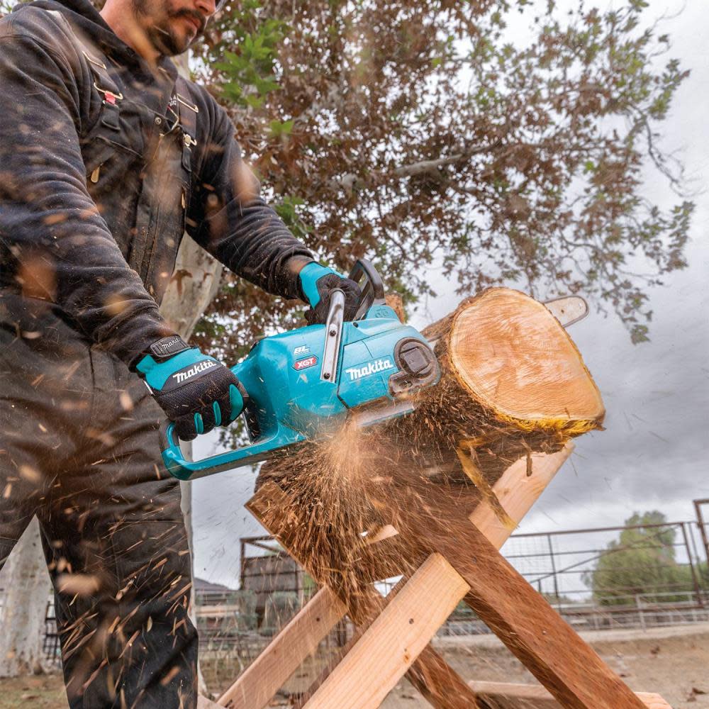 Makita 40V max XGT 16″ Chainsaw 4Ah Kit - Ascmtools