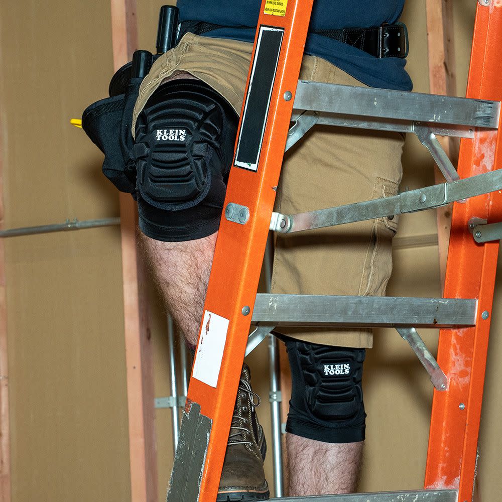 Klein Tools Lightweight Knee Pad Sleeves M/L - Ascmtools