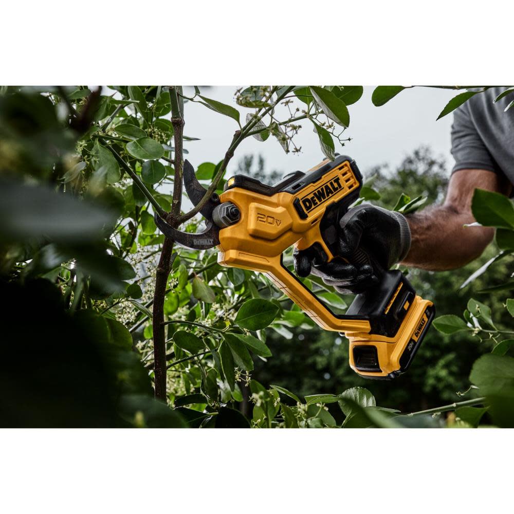 DEWALT 20V MAX* 1 1/2″ Cordless Pruner Bare Tool - Ascmtools