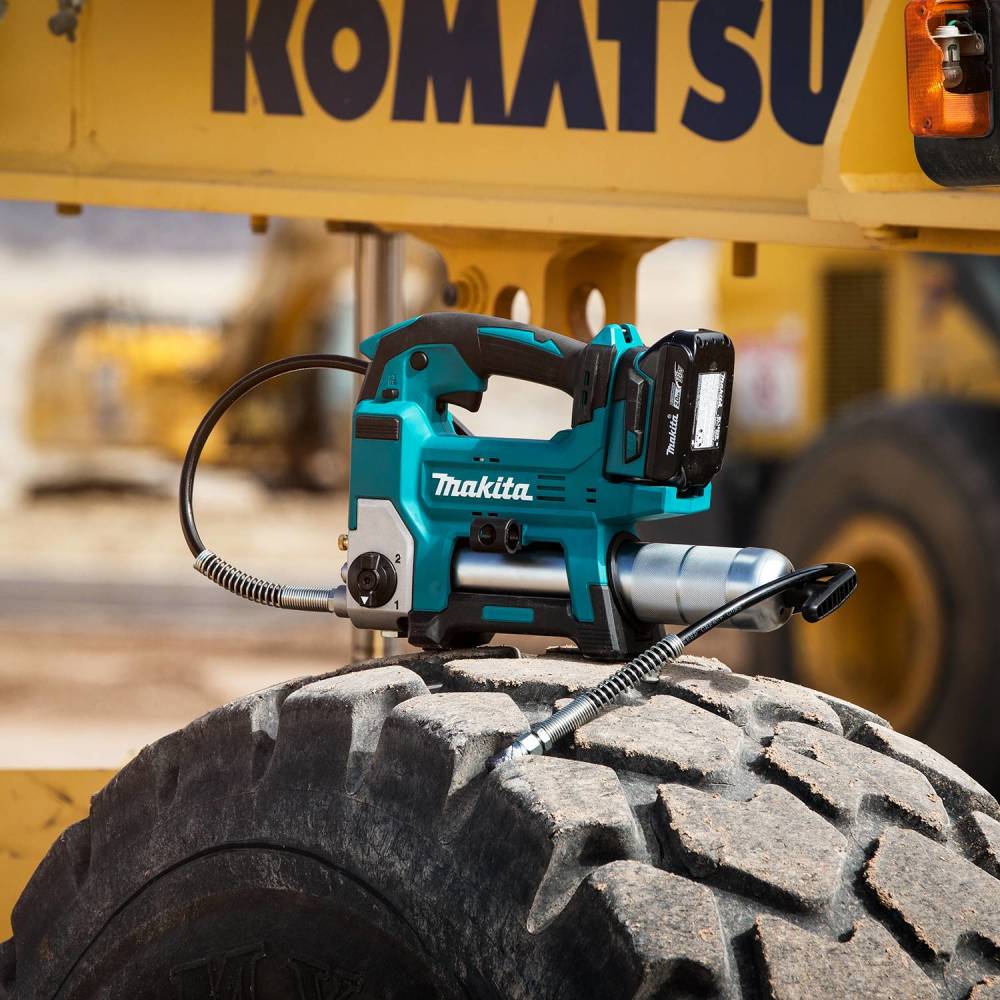 Makita 18V LXT Grease Gun Kit Lithium Ion Grease Gun Kit - Ascmtools