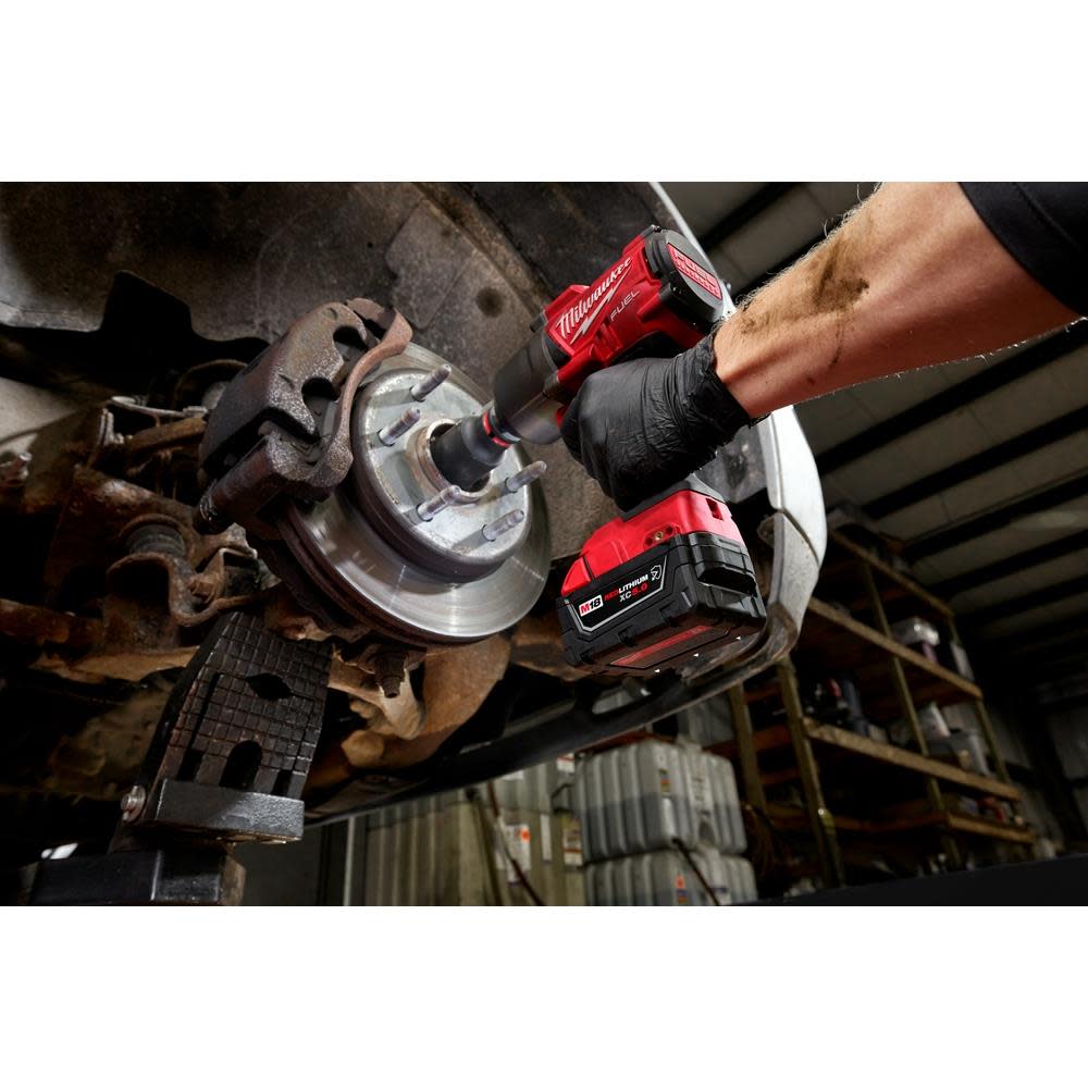 Milwaukee M18 REDLITHIUM XC5.0 Resistant Battery Starter Kit - Ascmtools