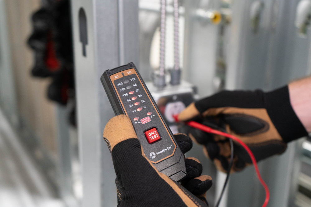 Southwire Compact Voltage & GFCI Tester - Ascmtools