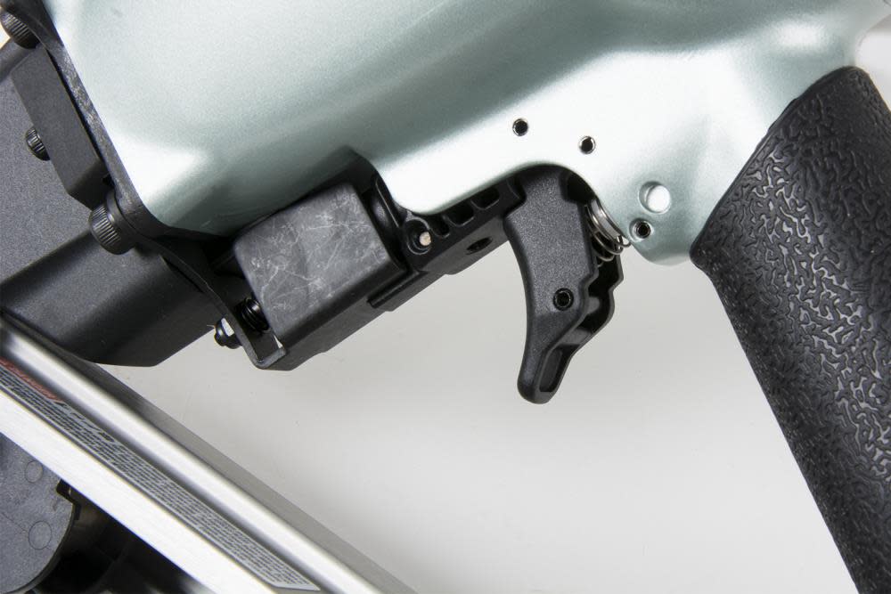 Metabo HPT 1-1/2 In. Strap-Tite Fastening System Strip Nailer - Ascmtools