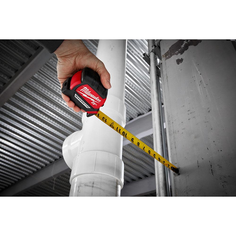 Milwaukee 8M/26Ft Compact Magnetic Tape Measure - Ascmtools
