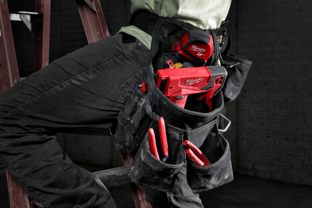 Milwaukee M12 3/8 in. Crown Stapler-Reconditioned - Ascmtools