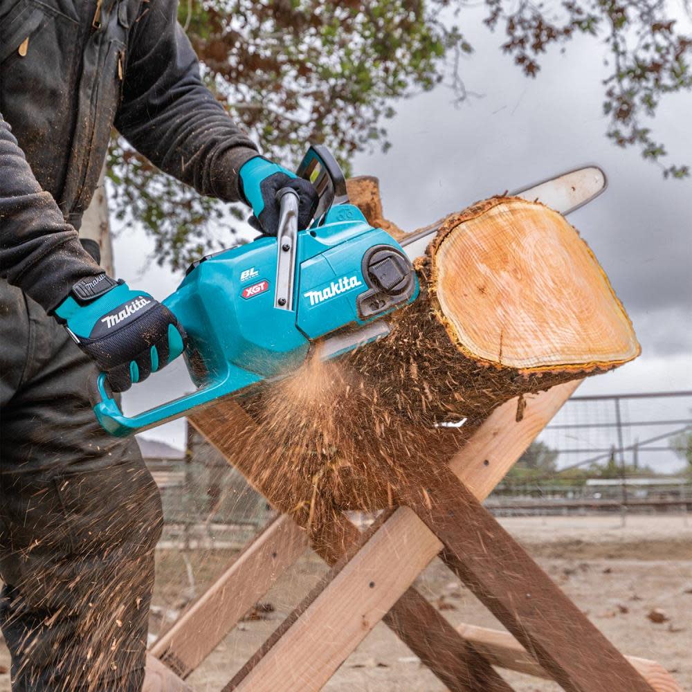 Makita 40V max XGT 16″ Chainsaw 4Ah Kit - Ascmtools